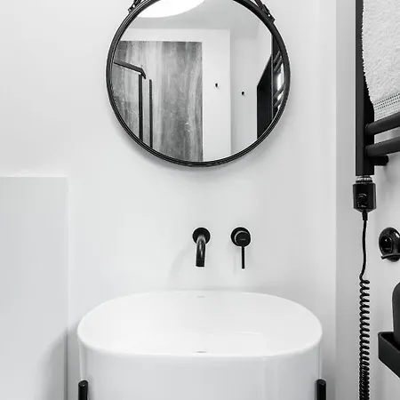 Jasne Poddasze Apartament Srodmiescie Centrum Park Апартаменти *